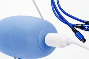 how to charge plusone personal massager